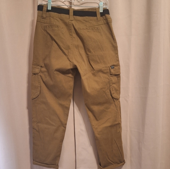 NWT Juniors' Unionbay Jordana Belted Cargo Pants - Picture 4 of 7
